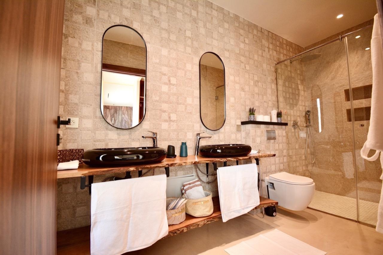 Villa Enzo — WhatsApp Image 2026-02-06 at 12.49.05 (17).jpeg